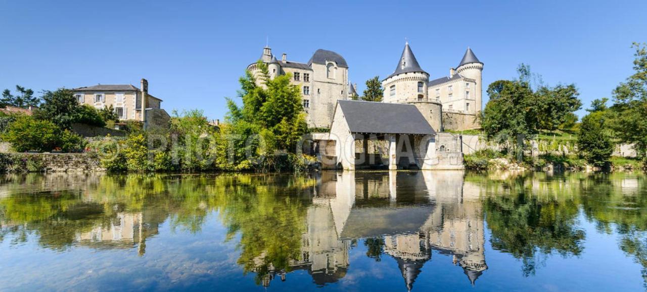 Bed and Breakfast La Tuilerie Verteuil-sur-Charente Екстер'єр фото